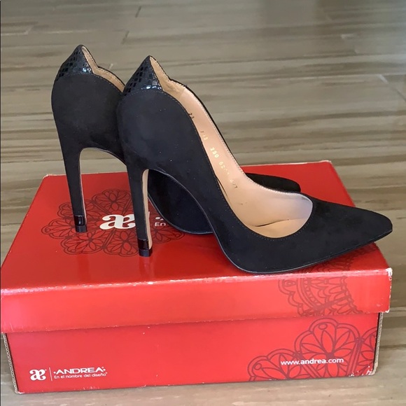 ANDREA FENZI Shoes - ANDREA shoes 👠 sz 6